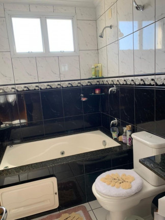 Imagem Casa com 3 Quartos à Venda, 207 m² em Jardim São Vicente - Jundiaí