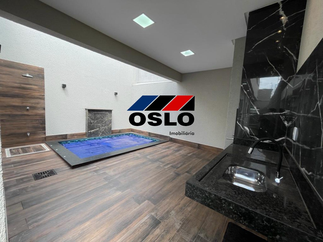 Imagem Casa com 3 Quartos à Venda, 116 m²em Setor Três Marias - Goiânia