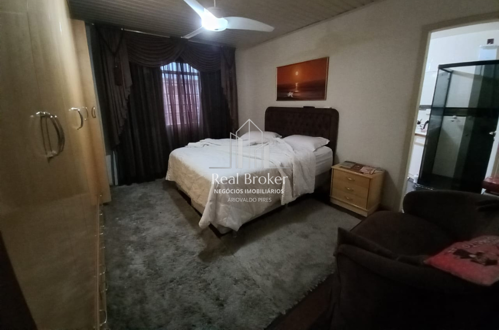 Imagem Casa com 3 Quartos à Venda, 280 m²em Orfãs - Ponta Grossa