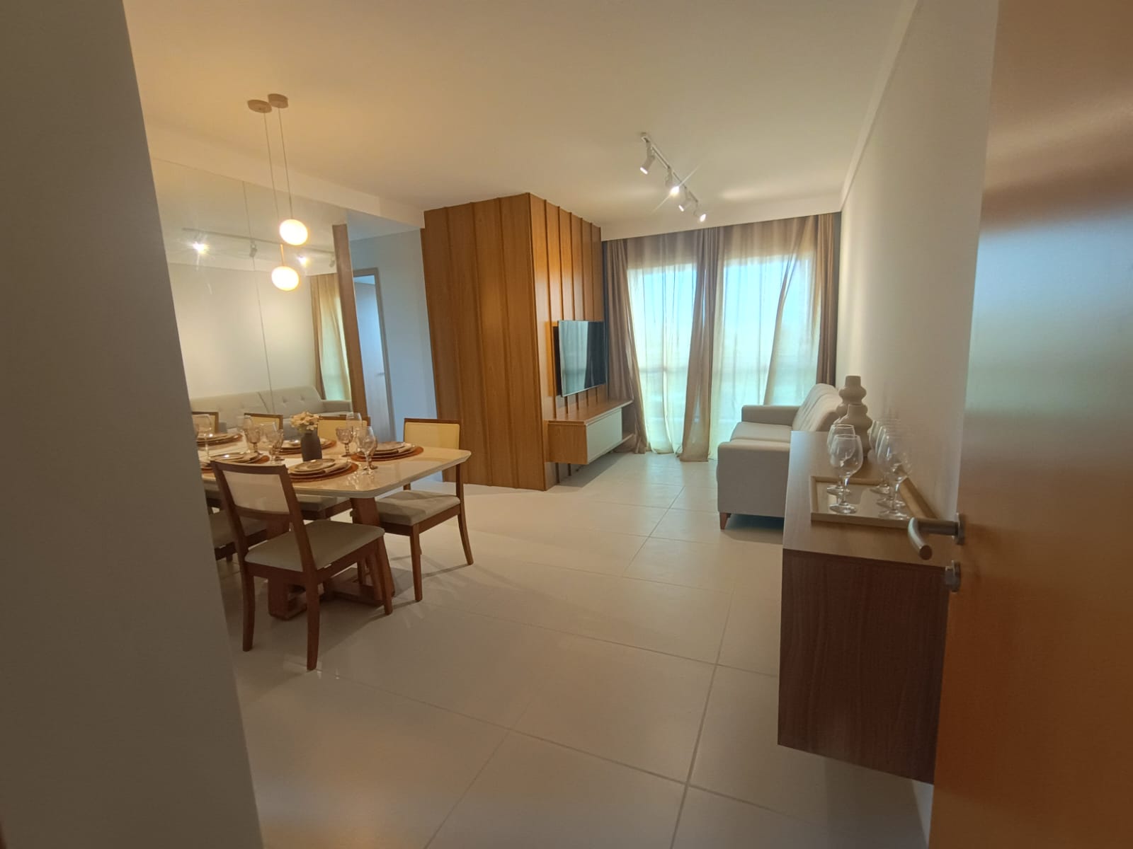 Imagem Apartamento com 3 Quartos à Venda, 71 m² em Cordeiro - Recife