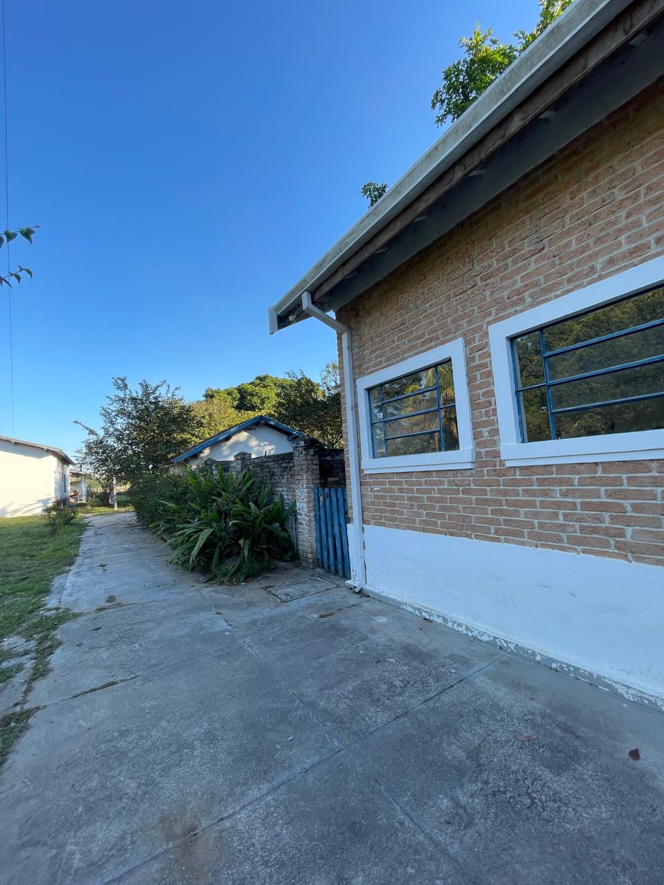 Imagem Chácara com 4 Quartos à Venda ou Locação, 200 m²em Barranco - Taubaté