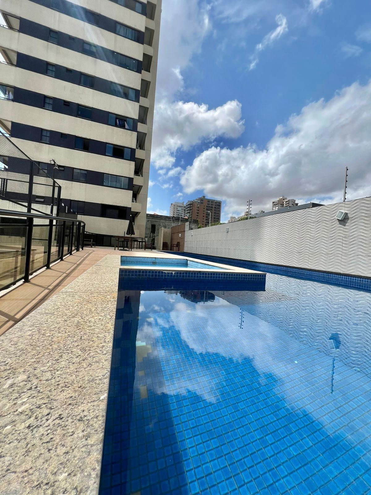 Imagem Apartamento com 4 Quartos à Venda, 175 m²em São Brás - Belém Imagem Apartamento com 4 Quartos à Venda, 175 m²em São Brás - Belém