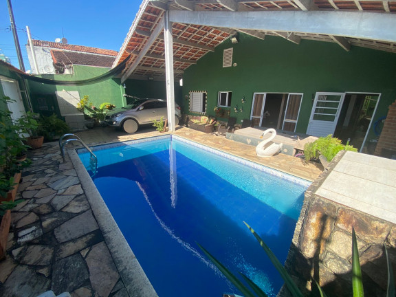 Imagem Casa com 3 Quartos à Venda, 204 m² em Caiçara - Praia Grande