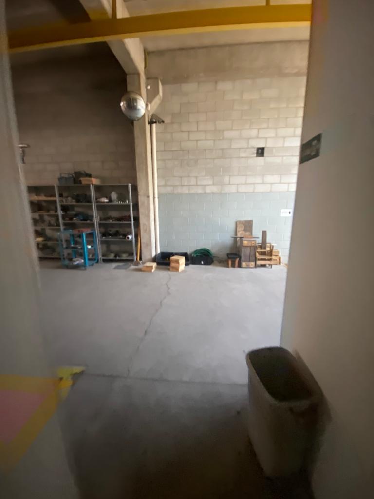 Imagem Galpão para Alugar, 730 m² em Vila Anastácio - São Paulo Imagem Galpão para Alugar, 730 m² em Vila Anastácio - São Paulo