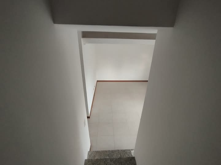 Imagem Casa de Condomínio com 3 Quartos para Alugar, 200 m²em Vila de Abrantes (Abrantes) - Camaçari Imagem Casa de Condomínio com 3 Quartos para Alugar, 200 m²em Vila de Abrantes (Abrantes) - Camaçari