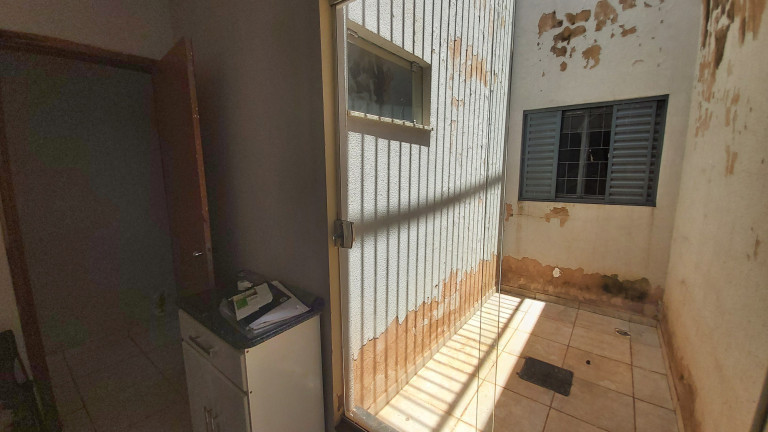 Imagem Casa com 2 Quartos à Venda,  em Jardim São Conrado - Campo Grande