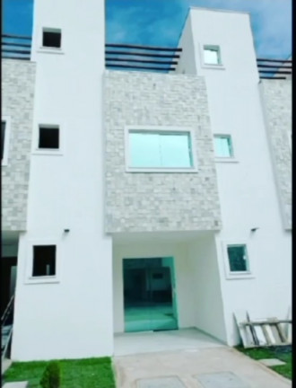 Imagem Casa de Condomínio com 2 Quartos à Venda, 108 m² em Nova Parnamirim - Parnamirim