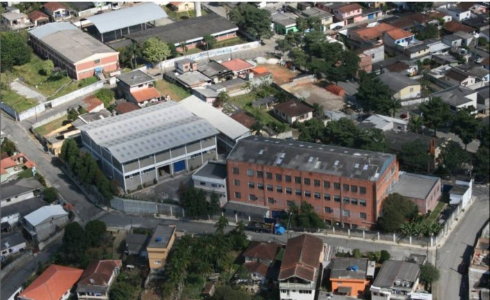 Imagem Galpão à Venda ou Locação, 6.353 m² em Jardim Emília - Embu-Guaçu Imagem Galpão à Venda ou Locação, 6.353 m² em Jardim Emília - Embu-Guaçu