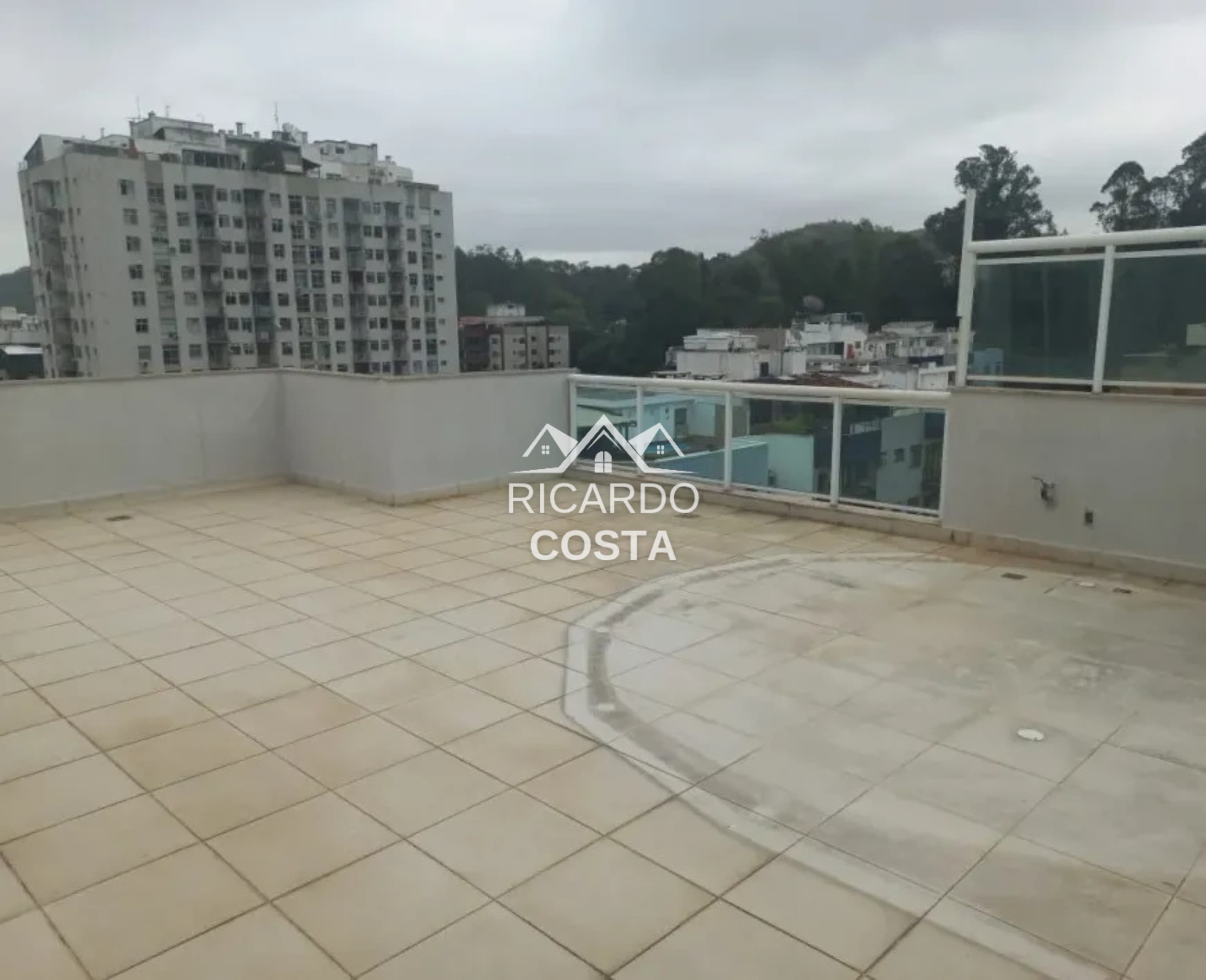Cobertura com 4 Quartos para Alugar, 187 m² em Freguesia (Jacarepaguá) - Rio de Janeiro