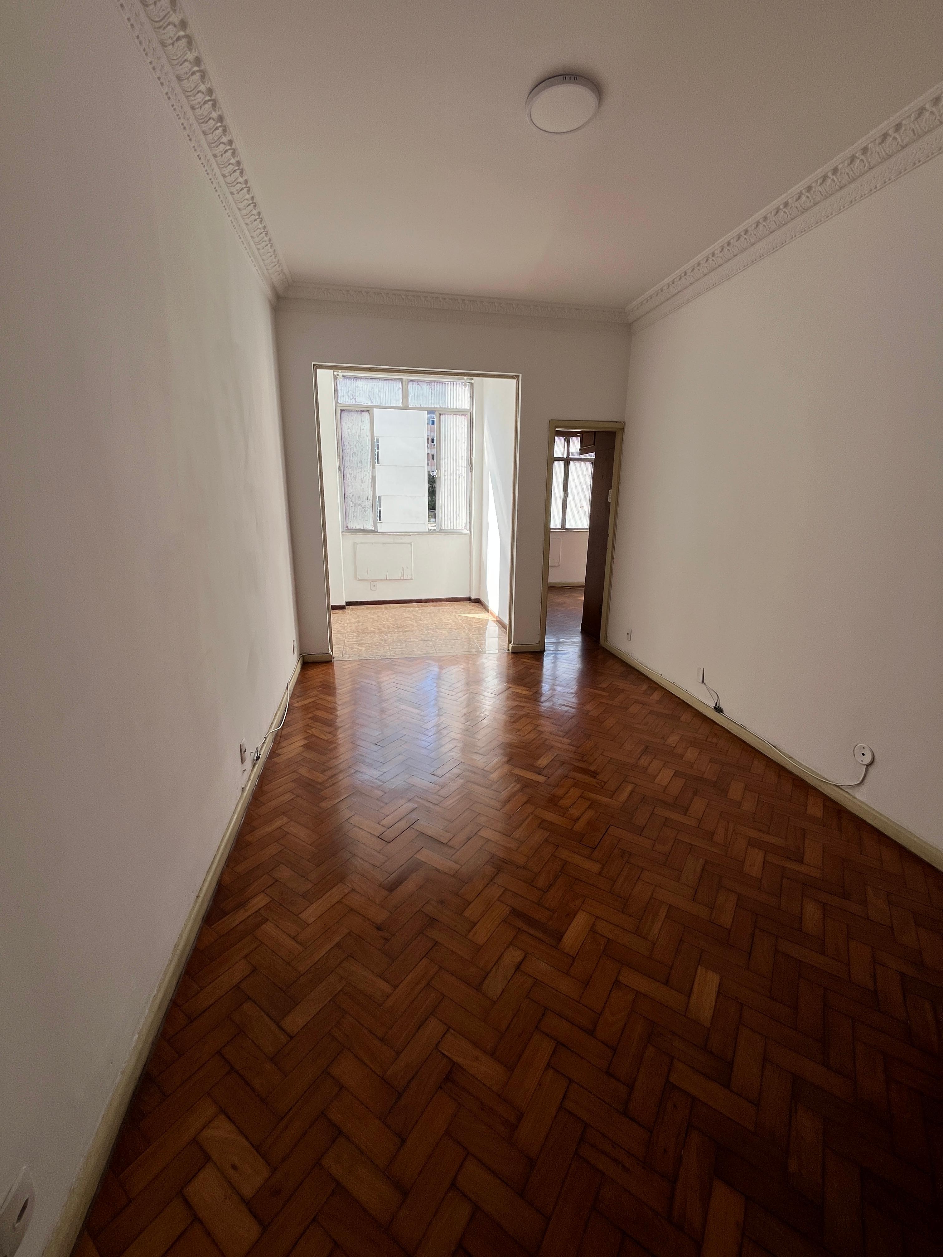 Imagem Apartamento com 2 Quartos à Venda, 85 m² em Copacabana - Rio de Janeiro Imagem Apartamento com 2 Quartos à Venda, 85 m² em Copacabana - Rio de Janeiro