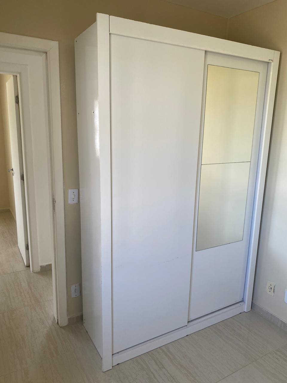 Imagem Apartamento com 3 Quartos para Alugar, 55 m²em Boa União (Abrantes) - Camaçari