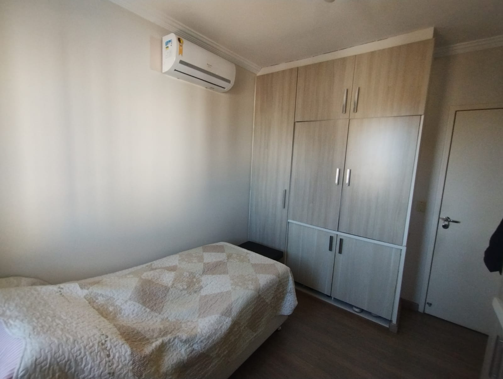 Imagem Apartamento com 3 Quartos à Venda, 68 m² em Bandeirante - Caldas Novas Imagem Apartamento com 3 Quartos à Venda, 68 m² em Bandeirante - Caldas Novas