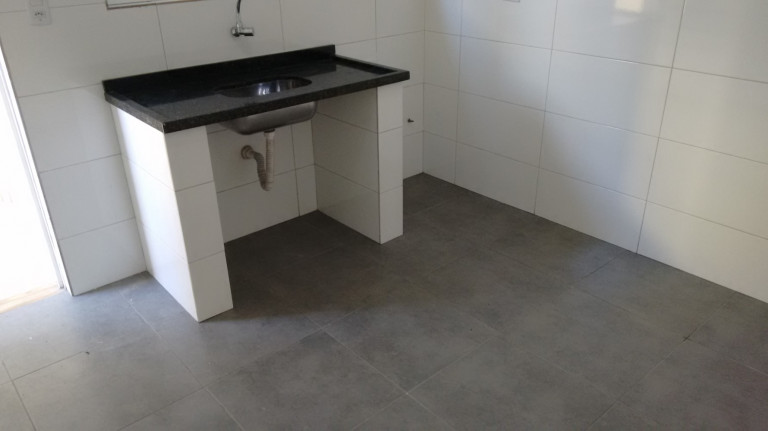 Imagem Casa com 1 Quarto para Alugar, 30 m² em Vila Mangalot - São Paulo