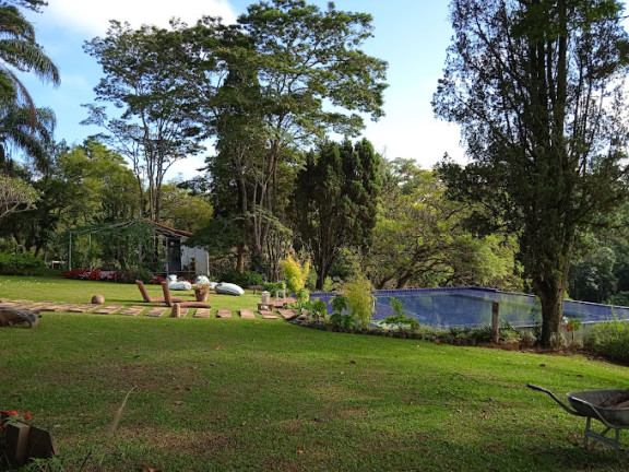 Imagem Chácara com 8 Quartos à Venda, em Jardim Santa Vitória (Canguera) - São Roque Imagem Chácara com 8 Quartos à Venda, em Jardim Santa Vitória (Canguera) - São Roque