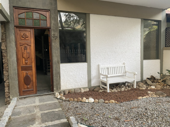 Imagem Casa de Condomínio com 5 Quartos à Venda, 460 m² em Charitas - Niterói