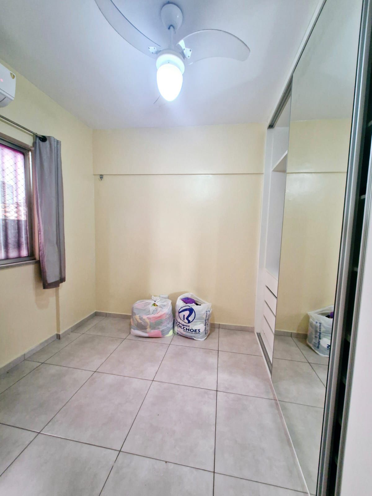 Imagem Apartamento com 3 Quartos para Alugar, 90 m²em Jurunas - Belém