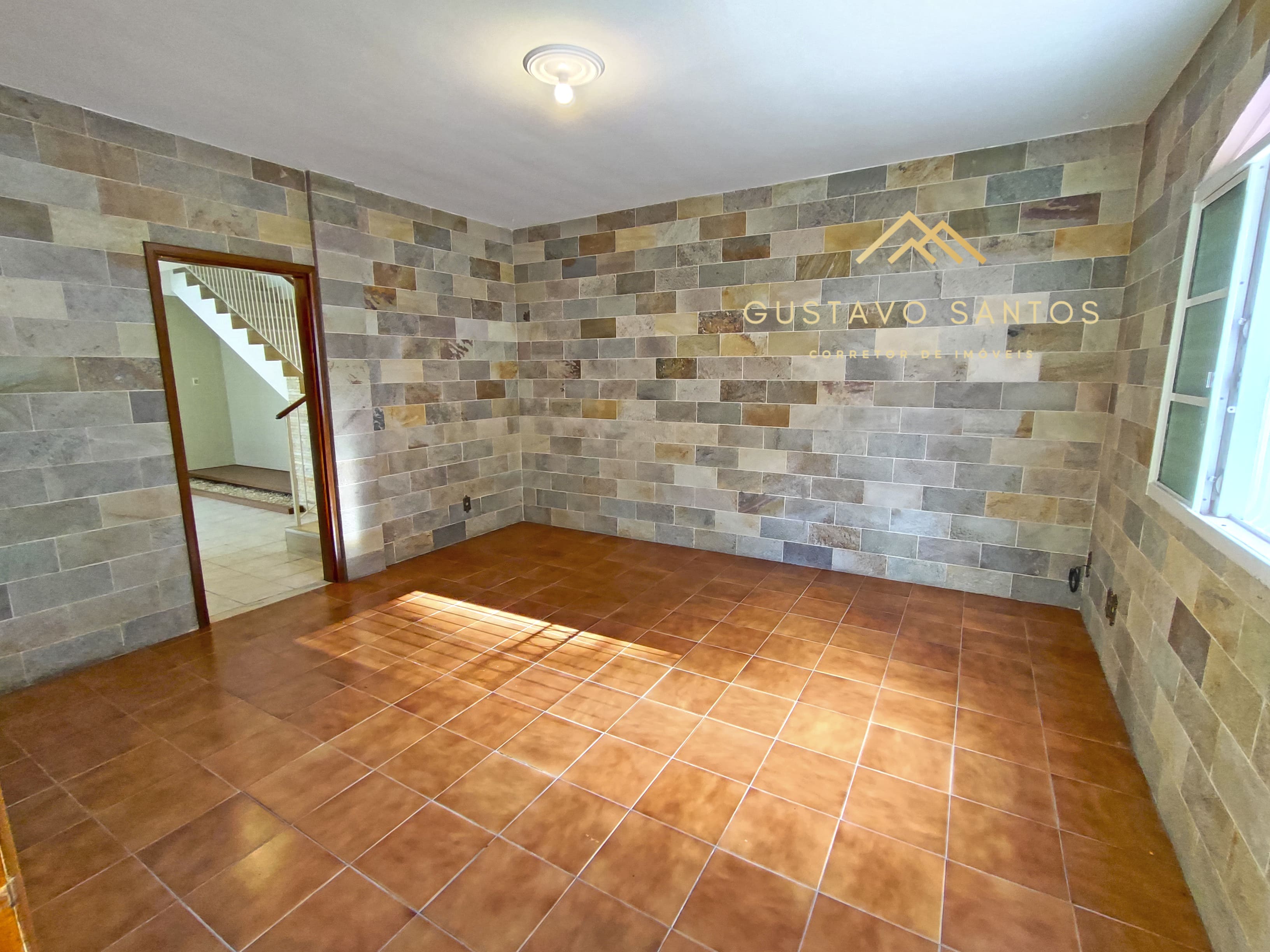 Imagem Casa com 3 Quartos à Venda, 136 m²em Centro - Itajubá