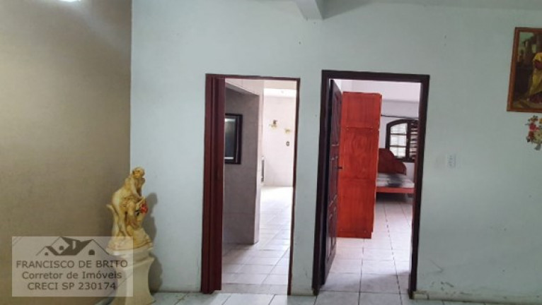 Imagem Casa com 3 Quartos à Venda, 205 m² em Vila Doutor João Batista (Parte Alta) - Cruzeiro Imagem Casa com 3 Quartos à Venda, 205 m² em Vila Doutor João Batista (Parte Alta) - Cruzeiro