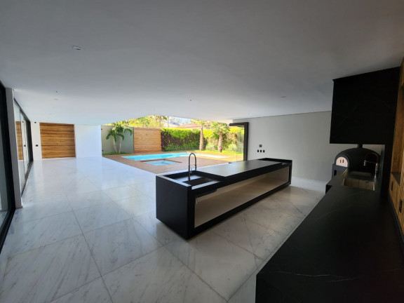 Imagem Casa com 5 Quartos à Venda, 1.600 m² em Barra da Tijuca - Rio de Janeiro Imagem Casa com 5 Quartos à Venda, 1.600 m² em Barra da Tijuca - Rio de Janeiro