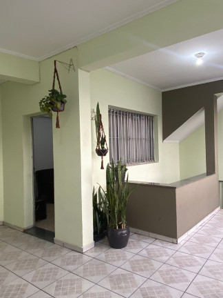 Imagem Sobrado com 3 Quartos à Venda,  em Jardim Beirute - Guarulhos