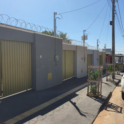 Casa com 2 Quartos à Venda, 78 m² em Residencial Santa Fé I - Goiânia