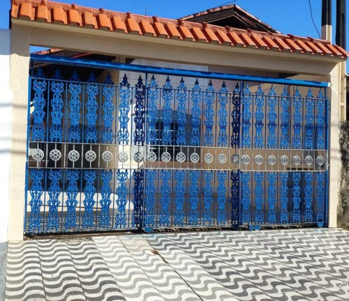 Imagem Casa com 2 Quartos à Venda, em Maracanã - Praia Grande Imagem Casa com 2 Quartos à Venda, em Maracanã - Praia Grande