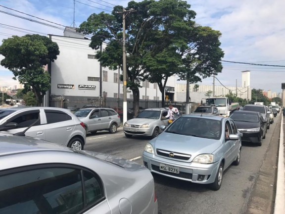Imagem Galpão à Venda ou Locação, 1.882 m² em Mooca - São Paulo Imagem Galpão à Venda ou Locação, 1.882 m² em Mooca - São Paulo