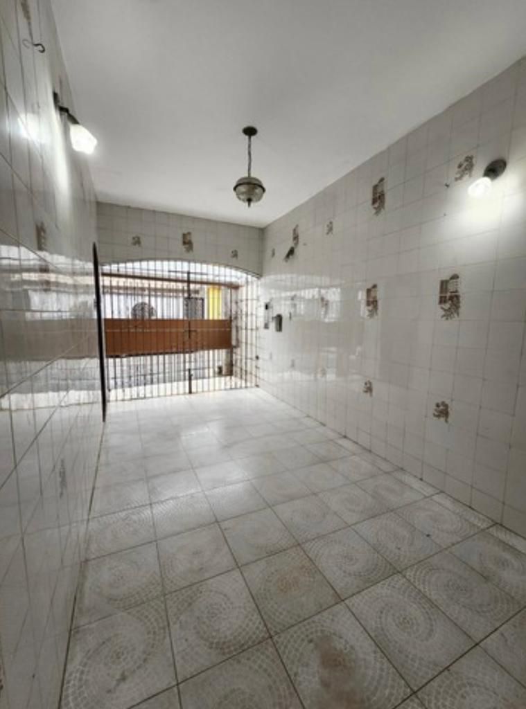 Imagem Casa com 4 Quartos à Venda, 300 m²em Umarizal - Belém