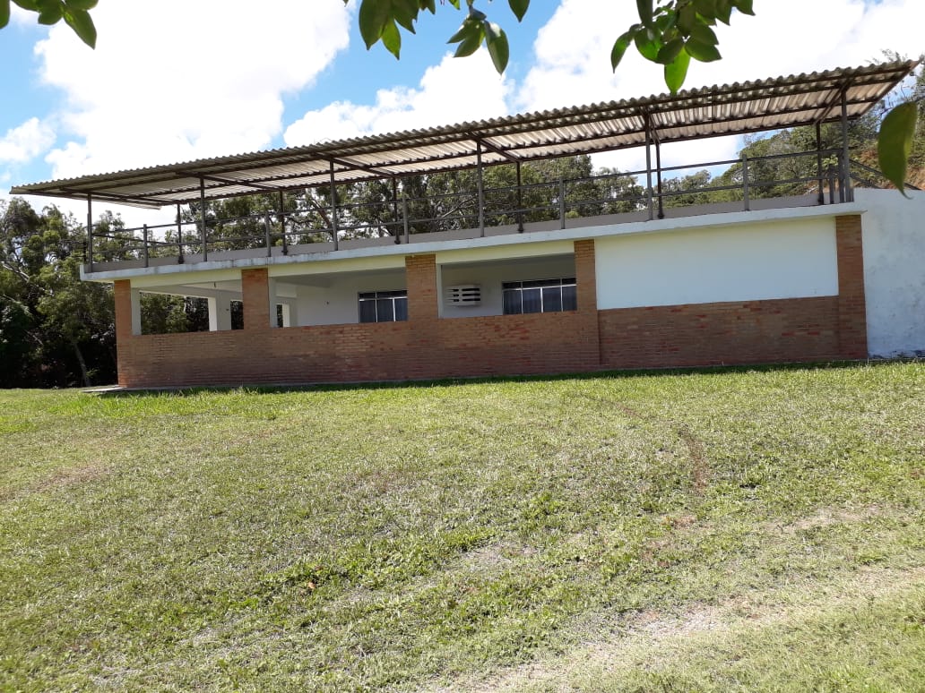 Imagem Casa com 4 Quartos à Venda, 424 m²em Fragoso - Olinda