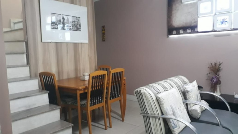 Imagem Sobrado com 4 Quartos à Venda, 225 m² em Vila Alzira - São Paulo
