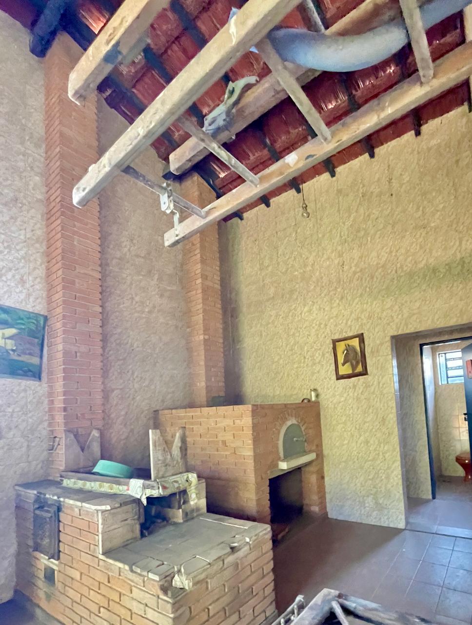 Imagem Chácara com 4 Quartos à Venda ou Locação, 200 m²em Barranco - Taubaté