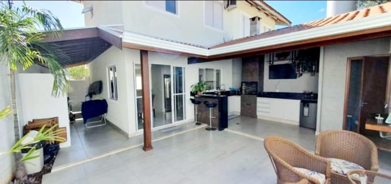 Casa de Condomínio com 3 Quartos à Venda, 100 m² em Parque Jambeiro - Campinas