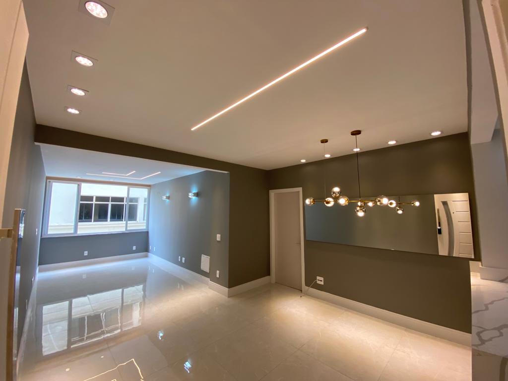 Imagem Casa com 3 Quartos à Venda, 112 m²em Copacabana - Rio de Janeiro Imagem Casa com 3 Quartos à Venda, 112 m²em Copacabana - Rio de Janeiro