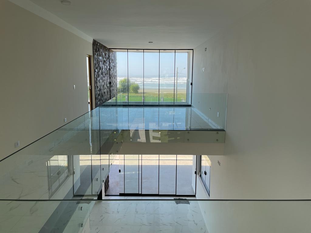 Imagem Casa de Condomínio com 4 Quartos à Venda, 250 m²em Condominio Belize - Itanhaém Imagem Casa de Condomínio com 4 Quartos à Venda, 250 m²em Condominio Belize - Itanhaém