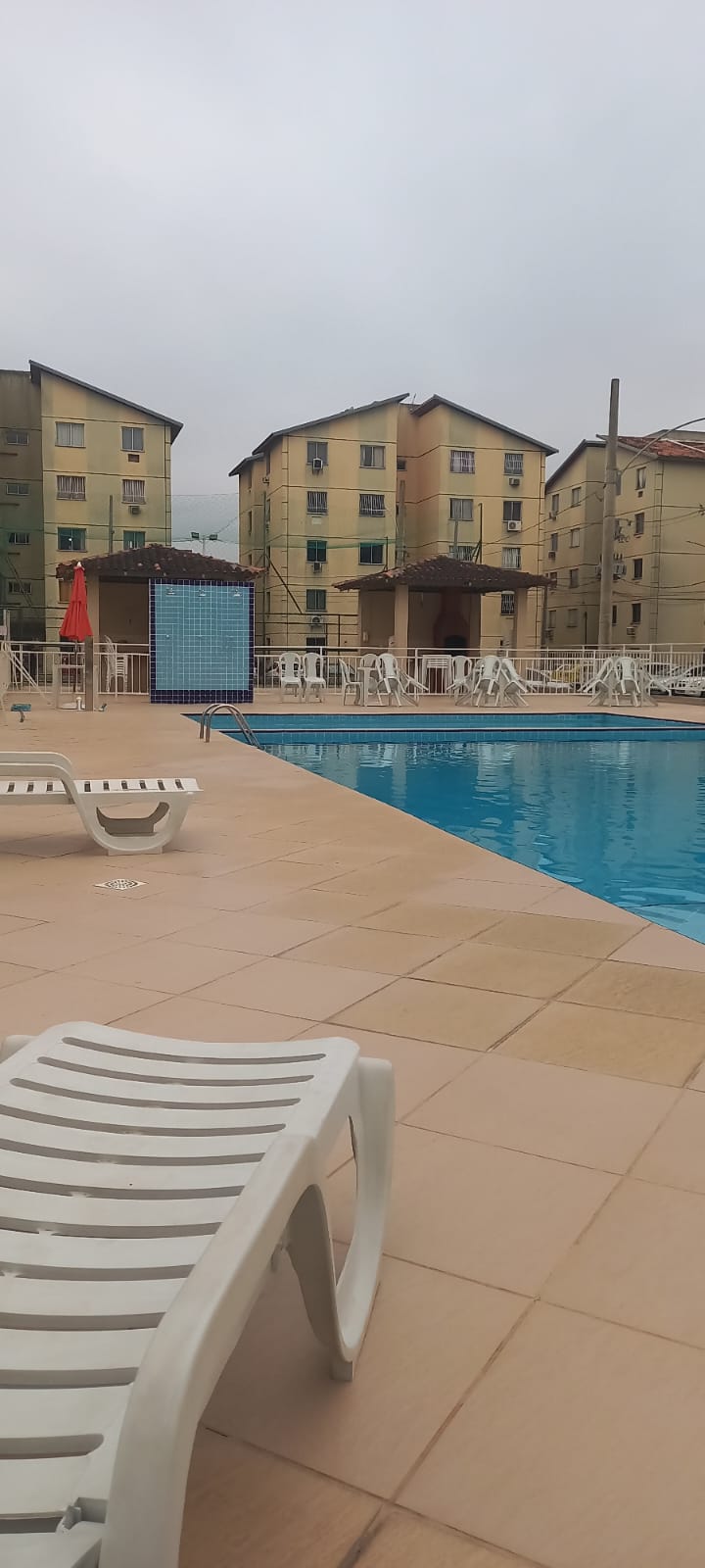 Imagem Apartamento com 2 Quartos à Venda, 45 m² em Inhoaíba - Rio de Janeiro