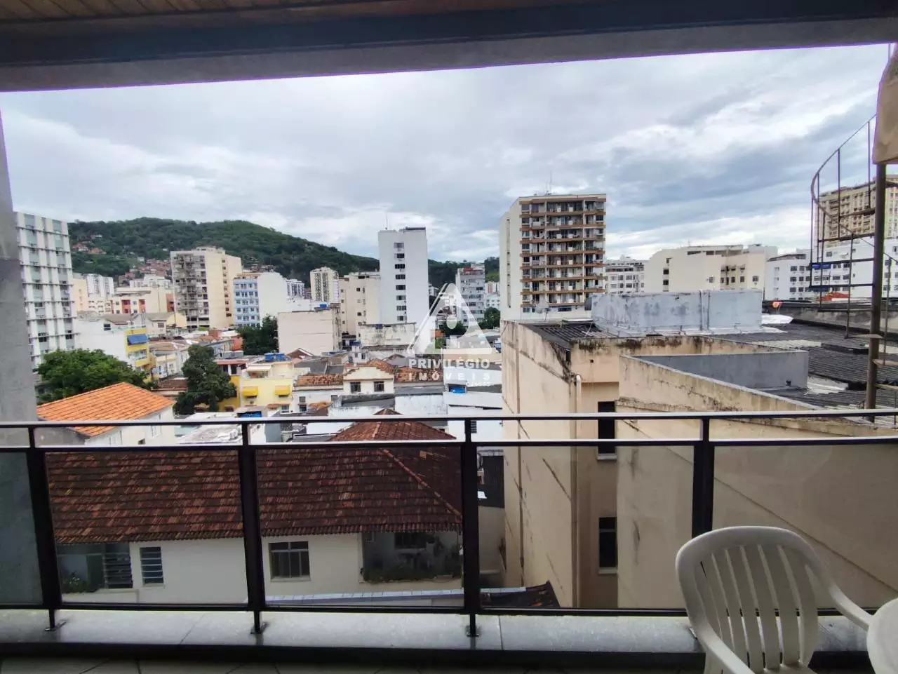 Imagem Apartamento com 3 Quartos para Alugar, 150 m² em Vila Isabel - Rio de Janeiro Imagem Apartamento com 3 Quartos para Alugar, 150 m² em Vila Isabel - Rio de Janeiro