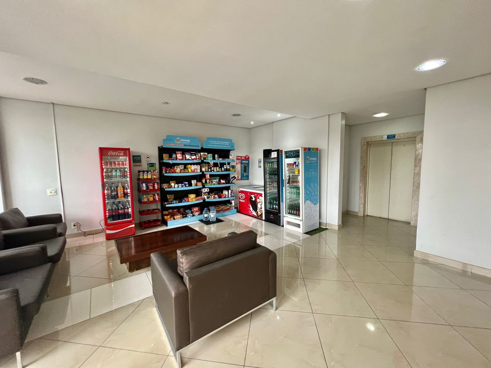 Imagem Apartamento com 2 Quartos à Venda, 67 m²em Cremação - Belém