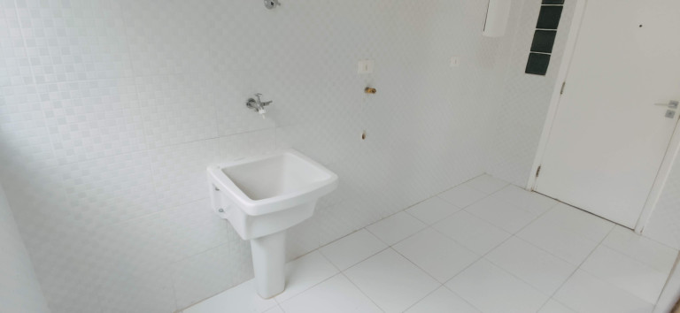 Imagem Apartamento com 2 Quartos à Venda ou Locação, 110 m² em Pitangueiras - Guarujá Imagem Apartamento com 2 Quartos à Venda ou Locação, 110 m² em Pitangueiras - Guarujá