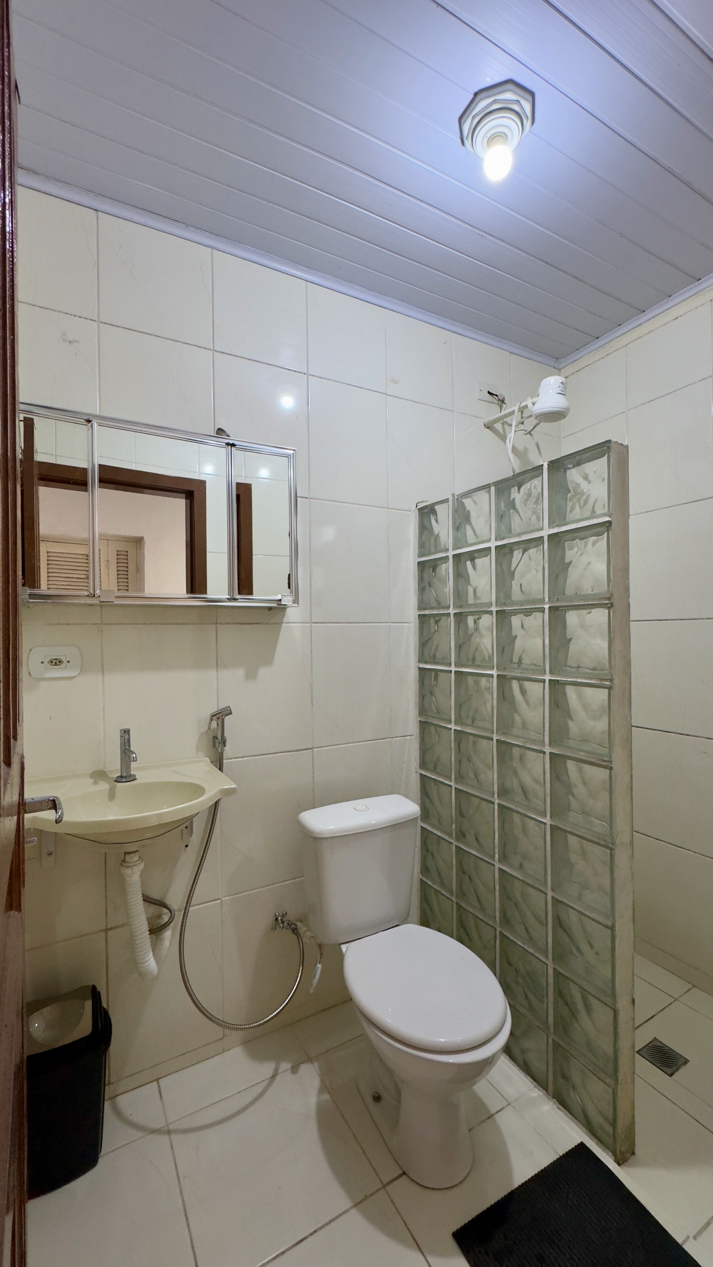 Imagem Casa com 3 Quartos à Venda, 244 m² em Itaguá - Ubatuba