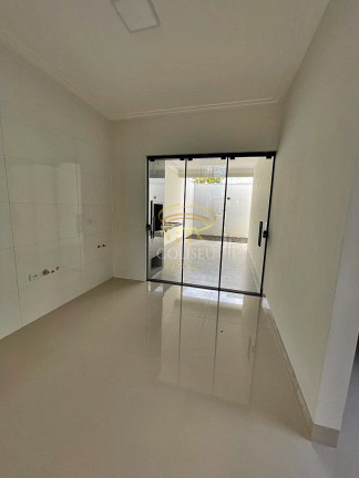 Imagem Casa com 3 Quartos à Venda, 104 m² em Jardim Monte Rei - Maringá