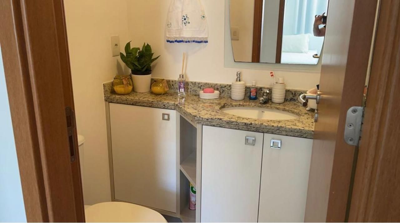 Imagem Apartamento com 2 Quartos à Venda, 60 m²em Badu - Niterói