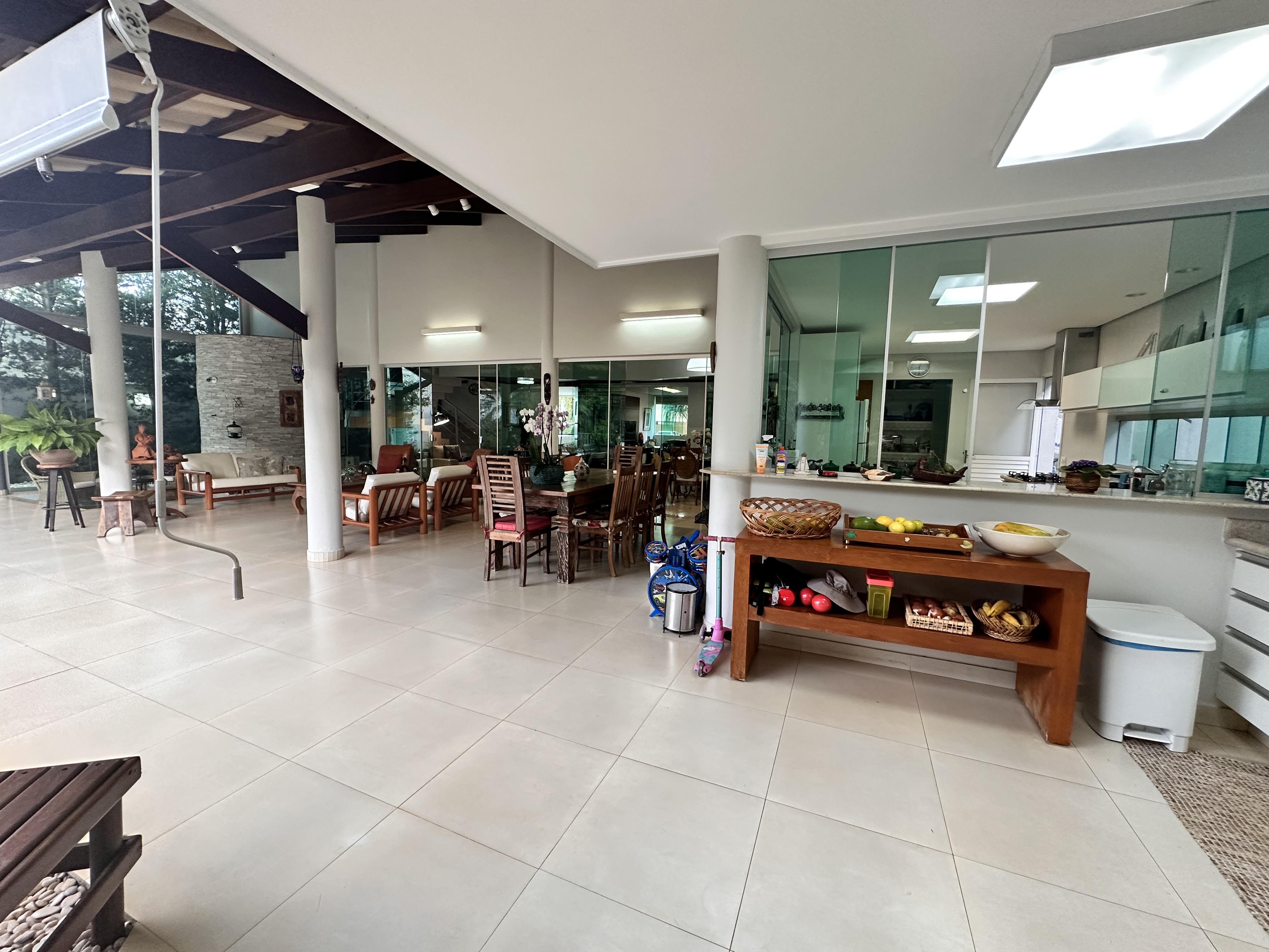 Imagem Casa de Condomínio com 4 Quartos à Venda, 345 m²em Jardins Milão - Goiânia Imagem Casa de Condomínio com 4 Quartos à Venda, 345 m²em Jardins Milão - Goiânia