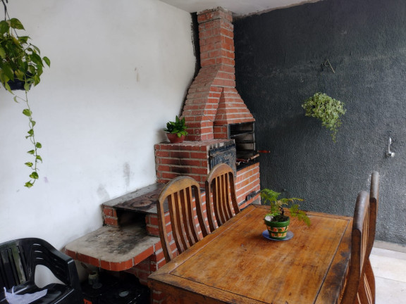 Imagem Sobrado com 3 Quartos à Venda,  em Massaguaçu - Caraguatatuba