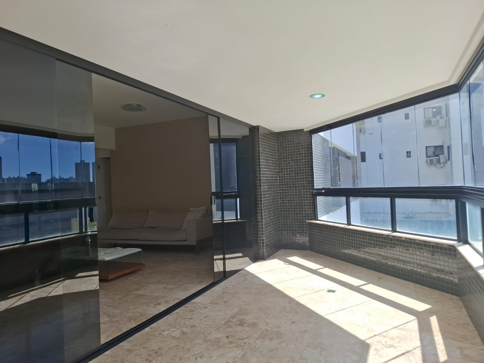 Imagem Apartamento com 4 Quartos à Venda, 224 m² em Pituba - Salvador