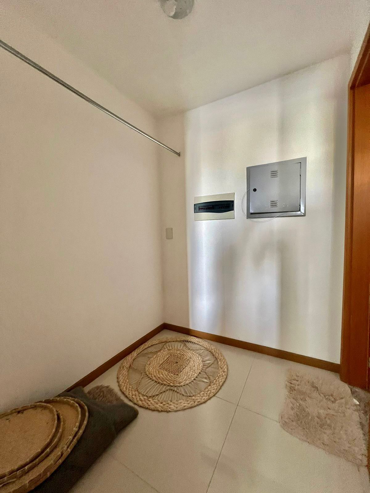 Imagem Apartamento com 4 Quartos à Venda, 175 m²em São Brás - Belém Imagem Apartamento com 4 Quartos à Venda, 175 m²em São Brás - Belém