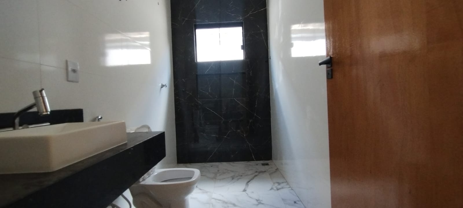 Imagem Casa com 2 Quartos à Venda, 260 m² em Estância Itaguai I - Caldas Novas