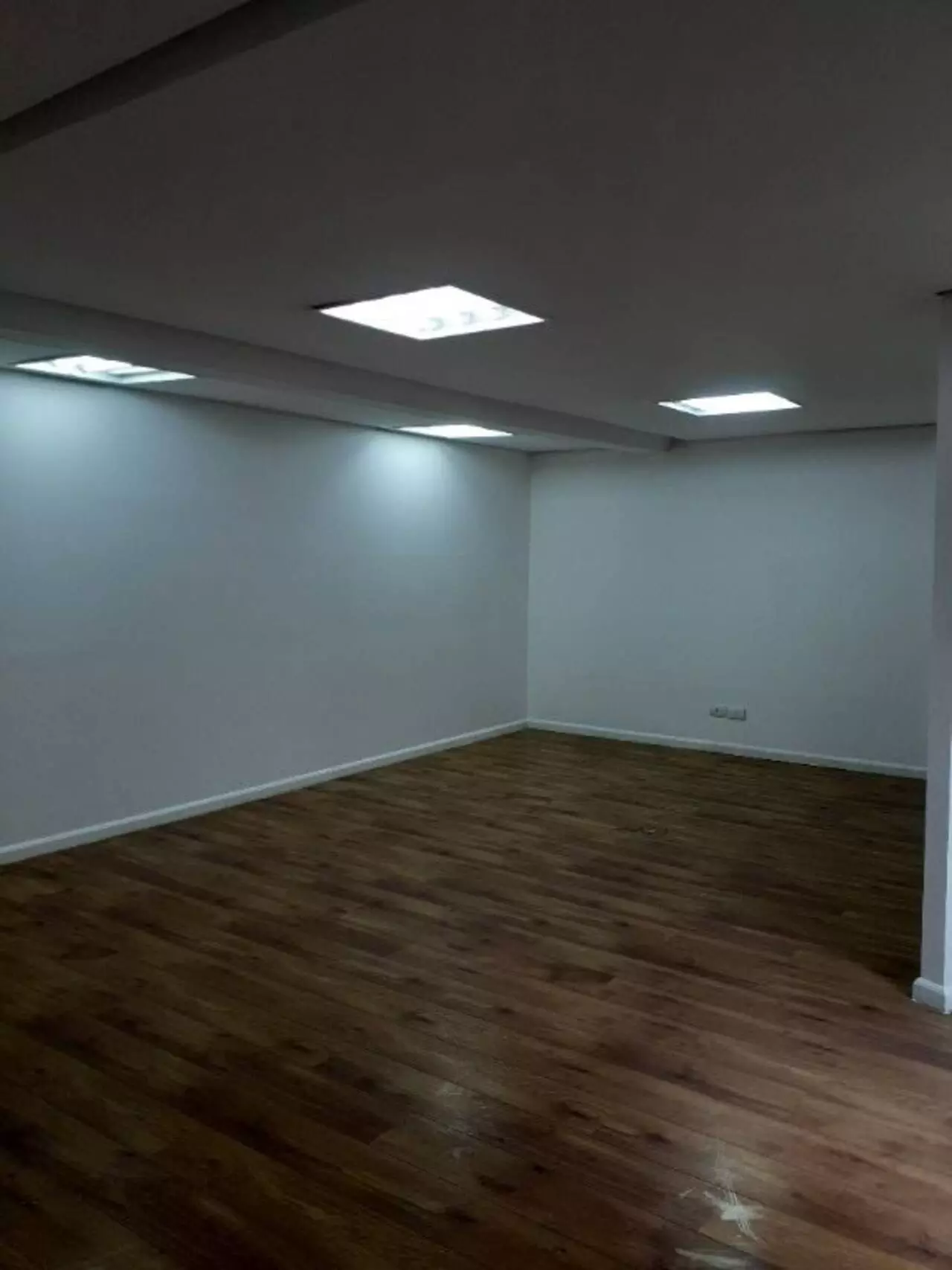 Imagem Sala Comercial à Venda ou Locação, 204 m²em Cidade Monções - São Paulo Imagem Sala Comercial à Venda ou Locação, 204 m²em Cidade Monções - São Paulo