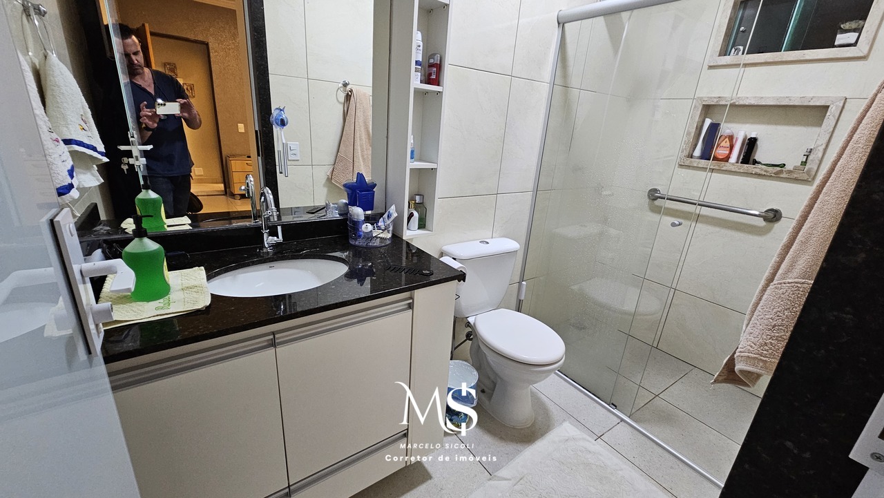Imagem Casa de Condomínio com 3 Quartos à Venda, 400 m² em Setor Habitacional Vicente Pires - Trecho 3 - Brasília Imagem Casa de Condomínio com 3 Quartos à Venda, 400 m² em Setor Habitacional Vicente Pires - Trecho 3 - Brasília