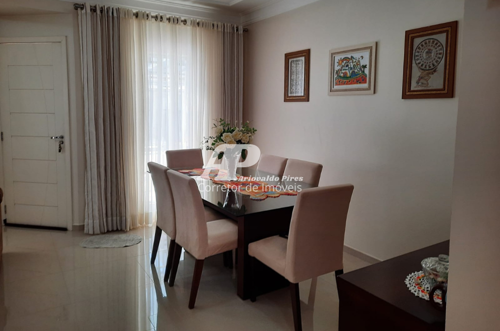 Imagem Sobrado com 3 Quartos à Venda ou Temporada, 90 m²em Jardim Carvalho - Ponta Grossa