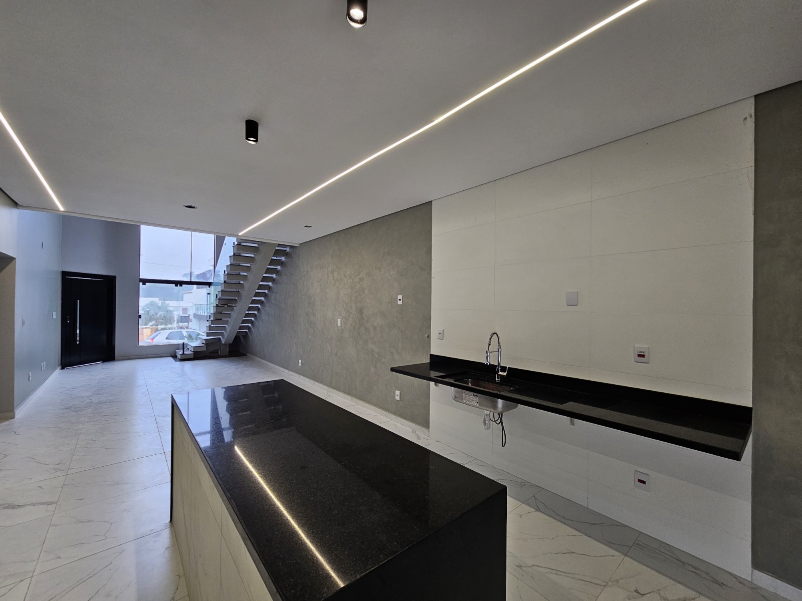Imagem Casa com 4 Quartos à Venda, 241 m² em Ponta Negra - Manaus